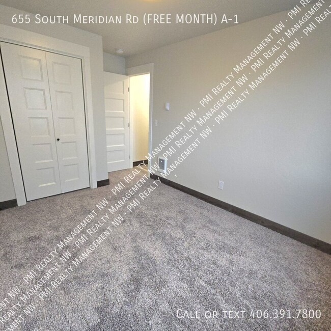 Building Photo - FREE MONTH with 12 Month lease!