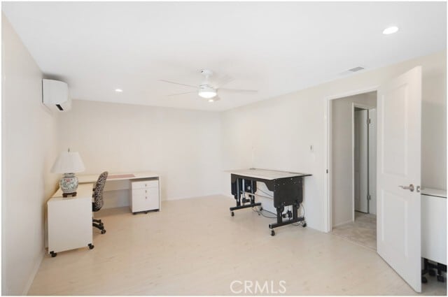 Building Photo - 3922 Hendrix St