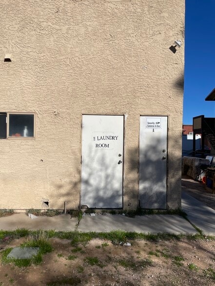 Building Photo - 6229 Yerba Ln