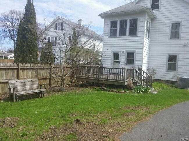 Building Photo - 453 Wendell Terrace