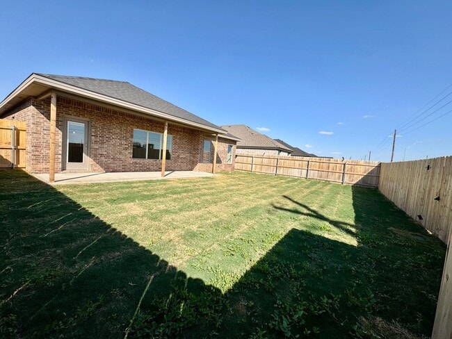 Building Photo - 4bed 2 bath - Frenship ISD