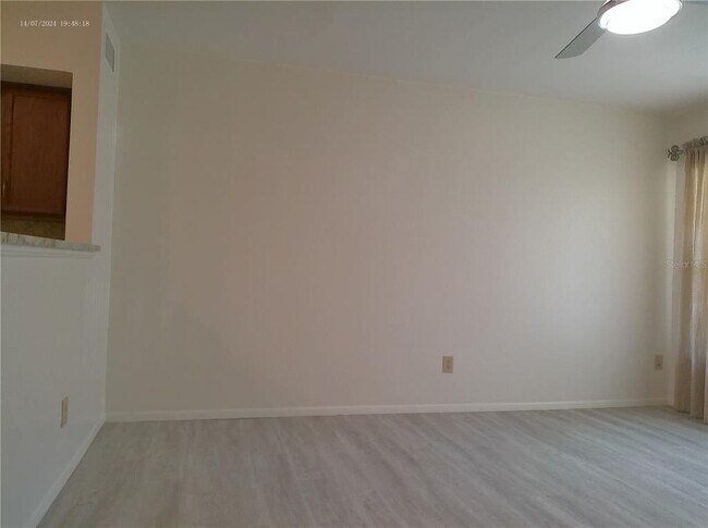 Building Photo - 2400 Franciscan Dr