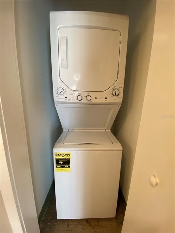 Building Photo - 1501 Doyle Carlton Dr