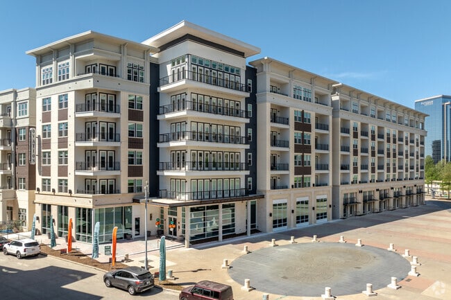 Building Photo - Ovation at Galatyn Park