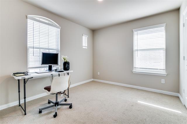 Building Photo - 7201 Bronco Blf