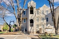 Building Photo - 300 S Cedar St