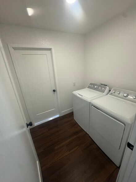 Building Photo - 2328 N Bristol View Ct