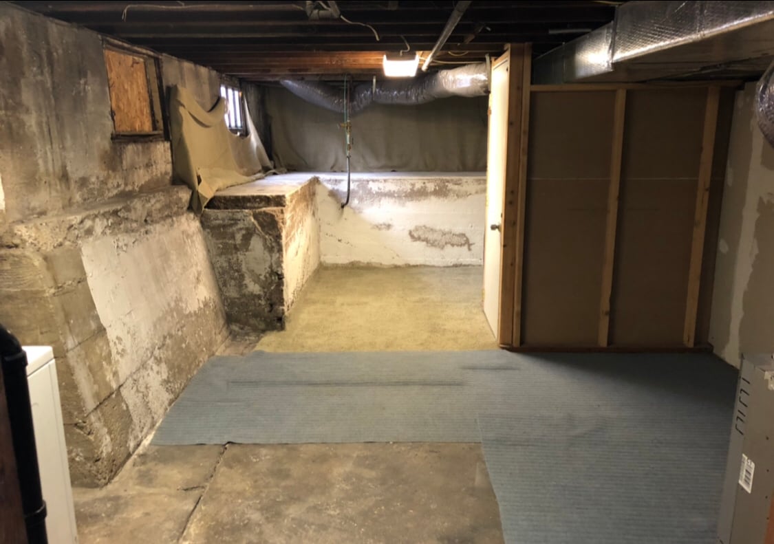 Building Photo - 1124 E Garfield Ave