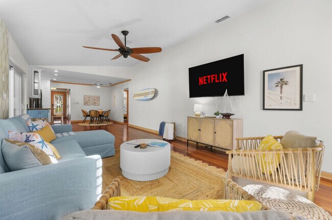 Building Photo - 9414 Laura Anne Dr