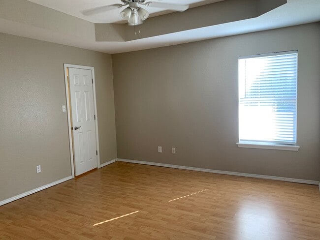 Building Photo - Gorgeous 3 Bed / 2 Bath Home in Fort Smith...