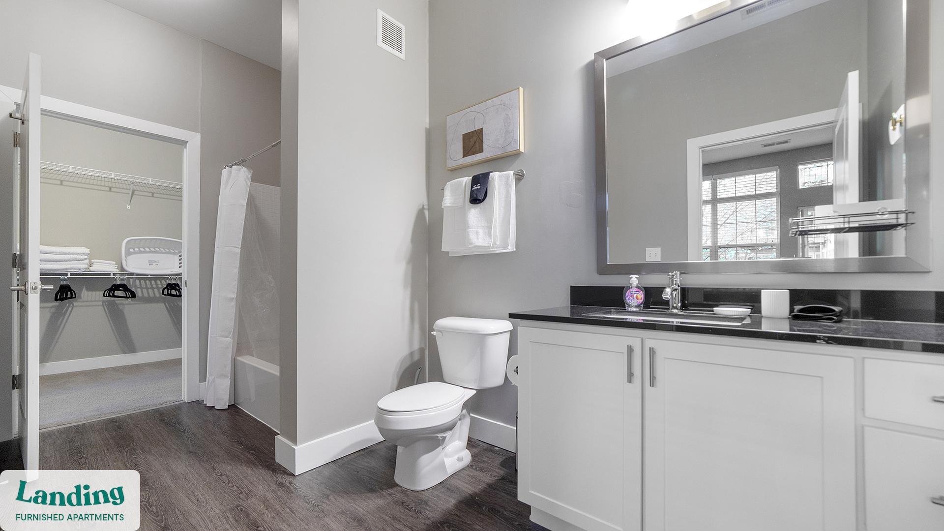 Building Photo - 41 E 9th Ave