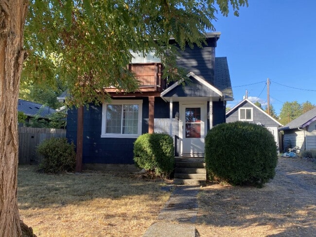 Building Photo - Darling Cottage in White Salmon