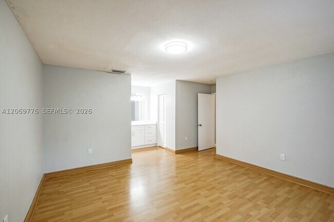 Building Photo - 14736 SW 92nd St