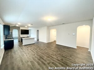 Building Photo - 9628 Western Wishes