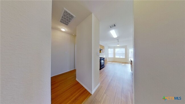 Building Photo - 1105 Burgess Dr