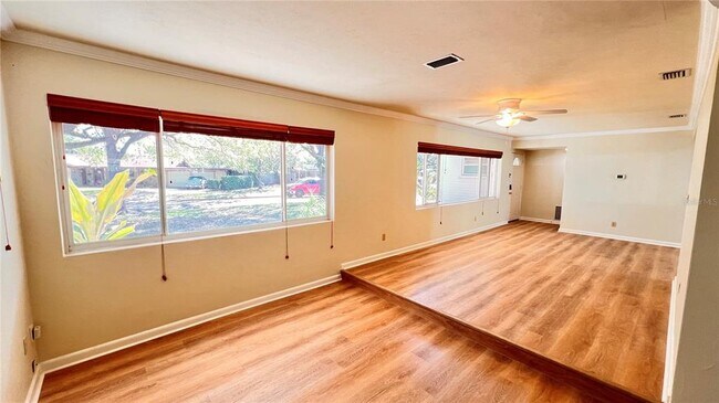 Building Photo - 1516 Dove Dr