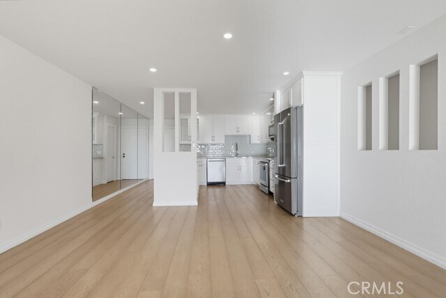 Building Photo - 3200 La Rotonda Dr