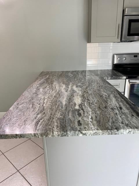 Building Photo - 1212 Vista Oaks Cir NE