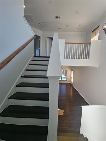 Building Photo - 6468 Regina Dr