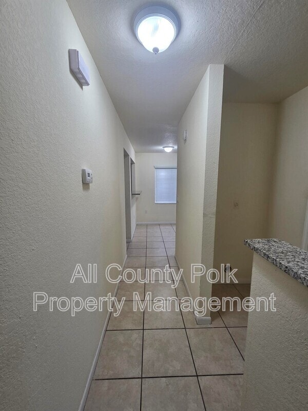 Building Photo - 210 Leelon Rd