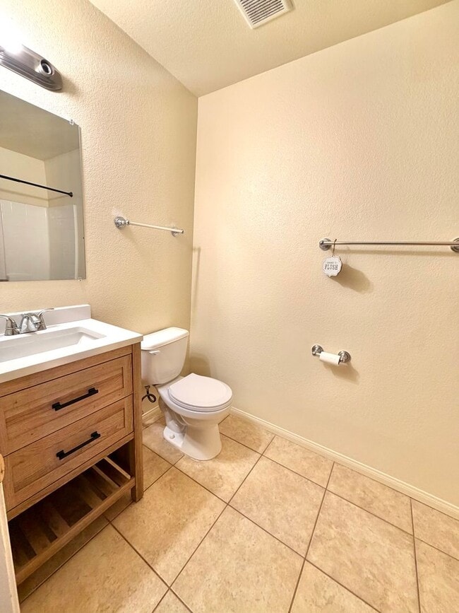 Building Photo - 71768 Buena Vista Dr