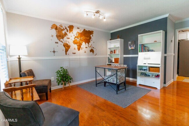 Building Photo - Beautiful 4-Bedroom Home in Desirable Wrens Creek Subdivision