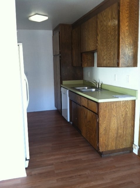 Building Photo - Great Salinas Two Bedroom House