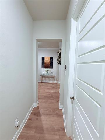 Building Photo - 208 Hardwood Trl