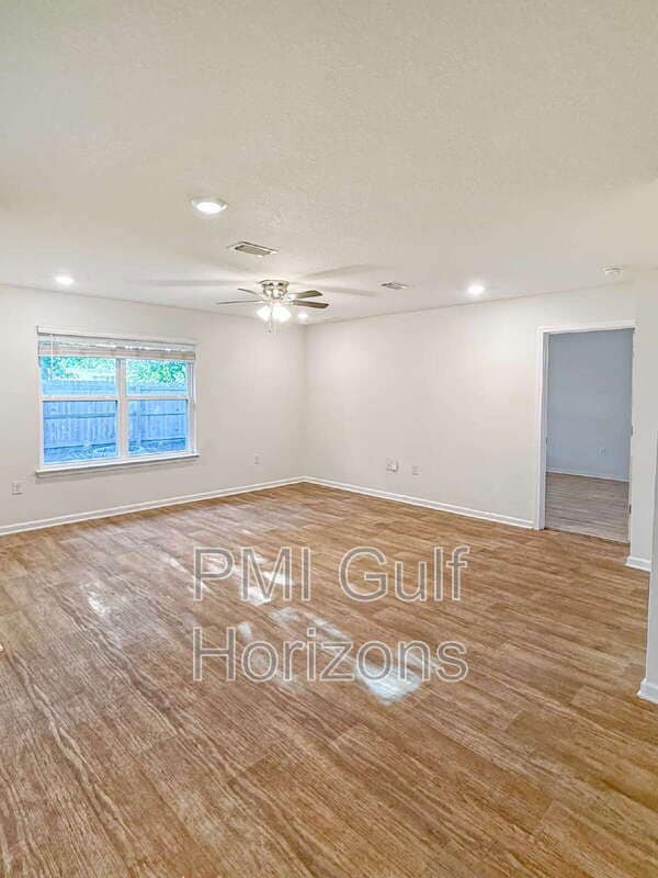 Building Photo - 7469 Steeplechase Blvd