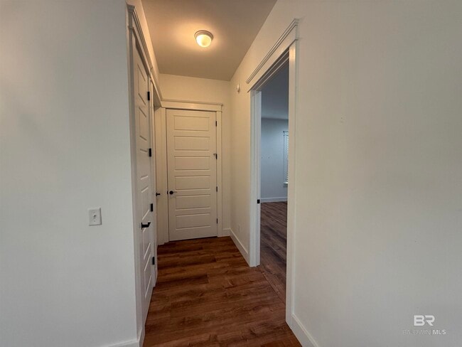 Building Photo - 10391 Emmanuel St