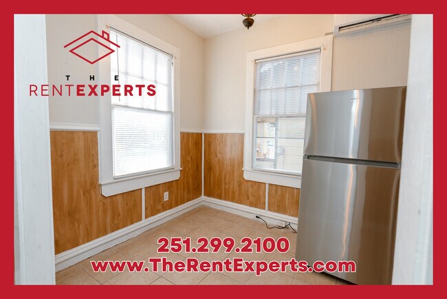 Building Photo - 2050 Dauphin St