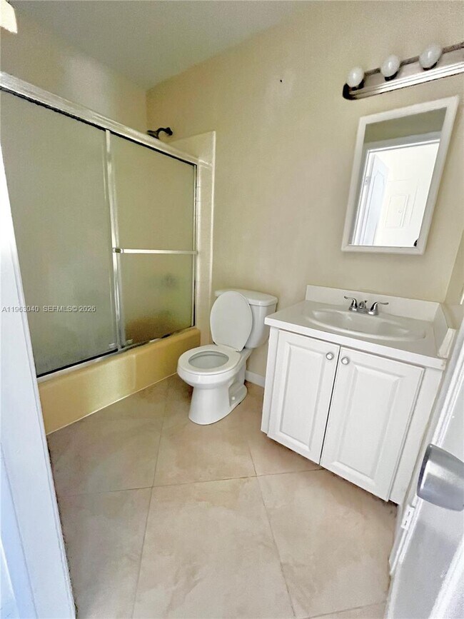 Building Photo - 2430 NW 116th Terrace