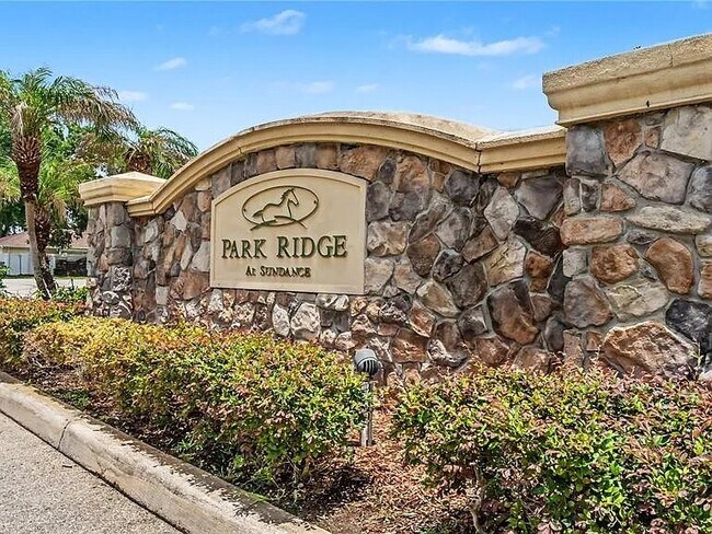 Building Photo - 3005 Park Ridge Ave