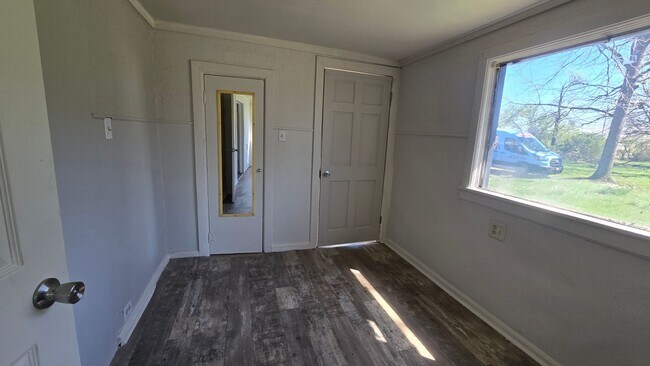 Building Photo - 3 Bed - 2 Bath Home, Muncie's North Side!