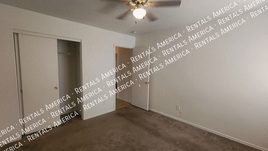 Building Photo - 23804 N High Dunes Dr