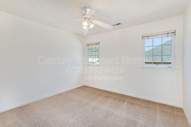Building Photo - 9780 Lorraine Carol Way