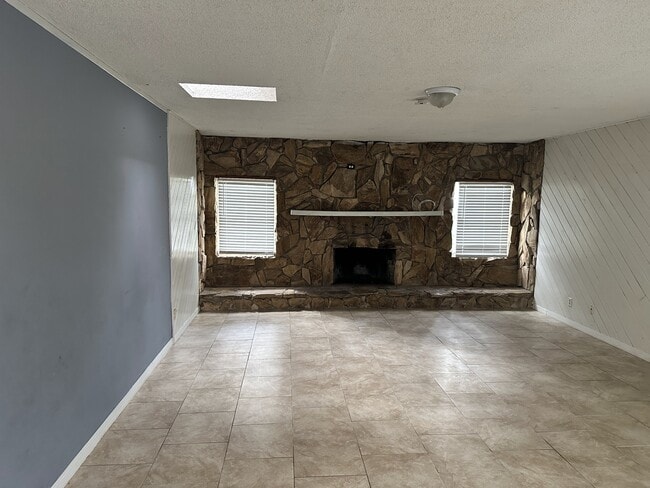 Building Photo - 190 N Bobwhite Point