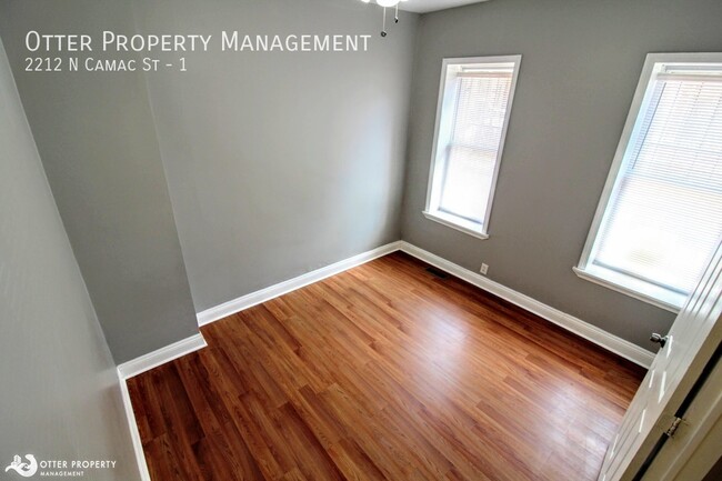 Building Photo - Room for Rent- Clean, Private Room for Ren...