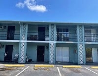 Building Photo - 1343 W Point Dr