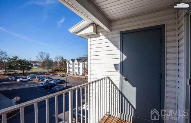Building Photo - 1335 Waterford Dr