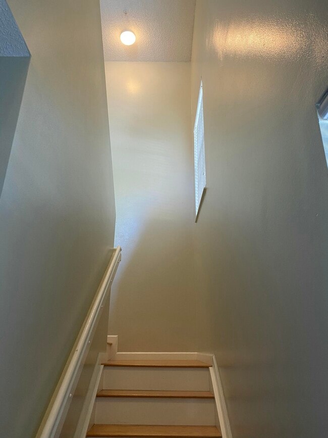 Building Photo - 101 Lighthouse Cir