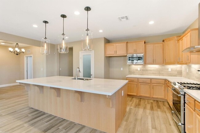 Building Photo - Beautiful Single Story Home in Rancho Cordova