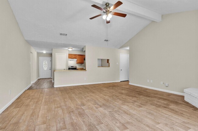 Building Photo - 23038 Banquo Dr