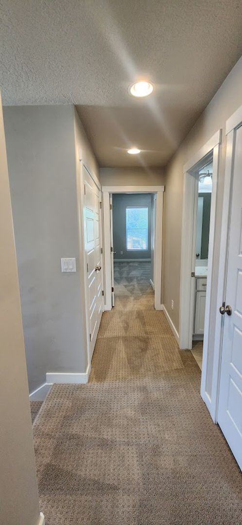 Building Photo - $2,000 OFF 4-bed, 3.5-bath Townhome Available Now!