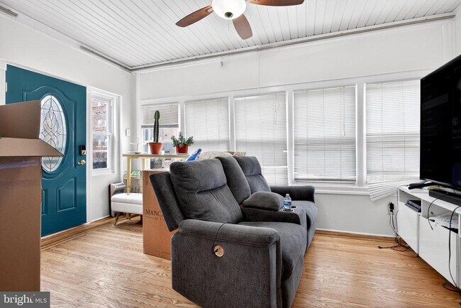 Building Photo - 1120 Haworth St