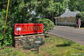 Building Photo - 50 Greenview Ln