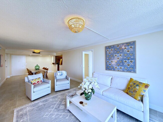 Building Photo - 3546 S Ocean Blvd