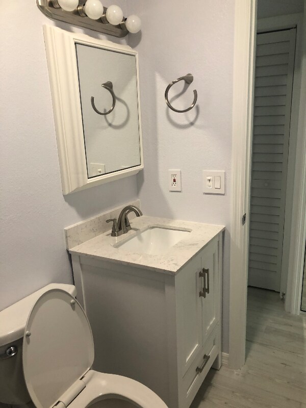 Building Photo - 2020 Lee Dr