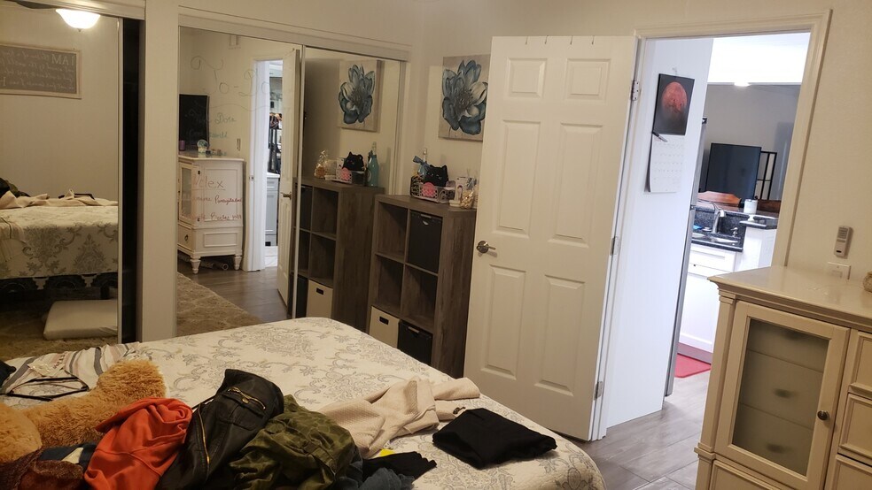 Bedroom 2 - 1723 Gulf Rd