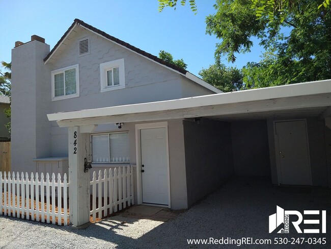 Primary Photo - Newly Remodeled Garden Tract Cottage!